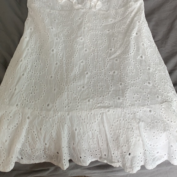 NWOT Eyelet Dress - Picture 4 of 8